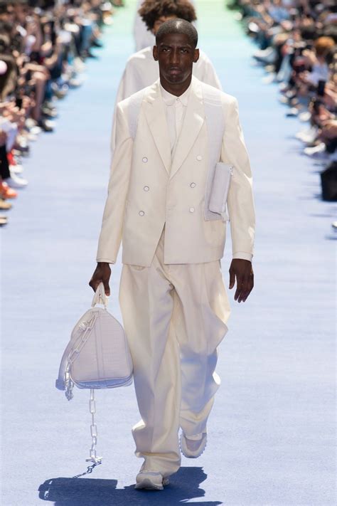 louis vuitton sfilata uomo primavera 2019|louis vuitton men's fashion.